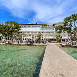 **** Отель Illa D'or & Club Apts 4* Sup Испания